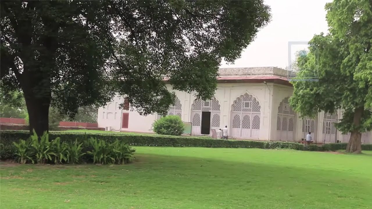 Mumtaz Mahal, Red Fort