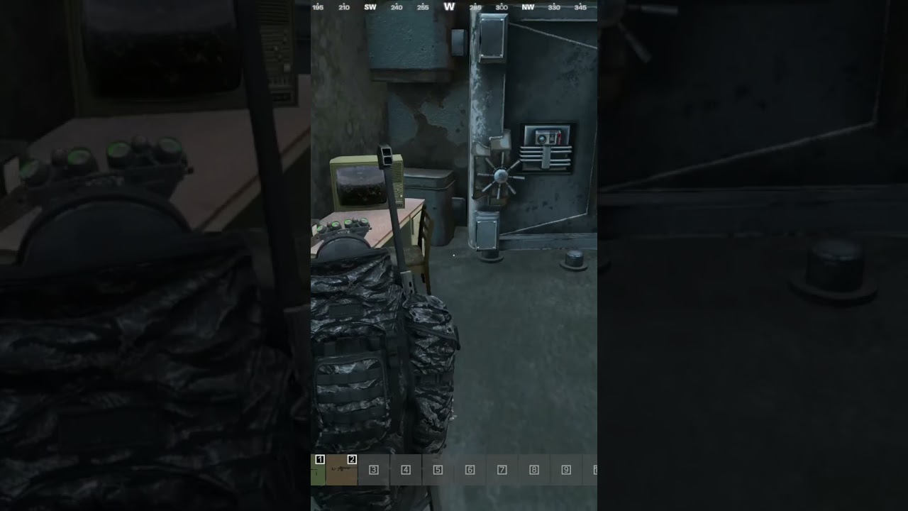 Opening DNA keycard room on Cannabis Cartel Land Loot++ 