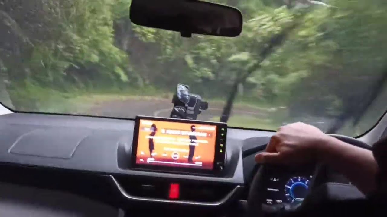 Toyota Veloz M/T 2022 melibas Tanjakan Curam Pantan Cuaca, Gayo Lues
