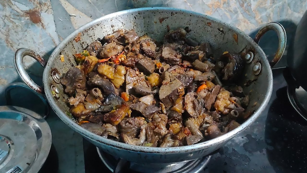 Pork INTESTINE With King Chillies 🌶️ 🌶️🔥