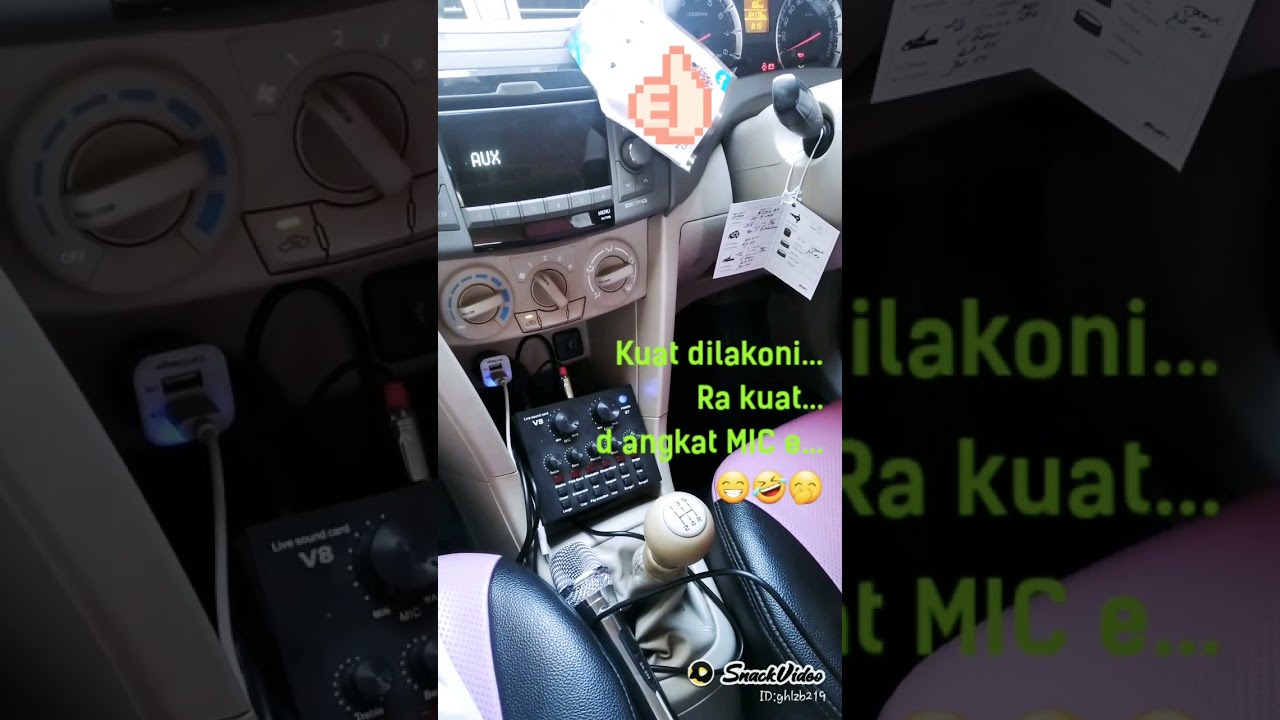 Soundcard V8 buat karaoke di rumah? ya di ertiga dong, biar tambah greget.