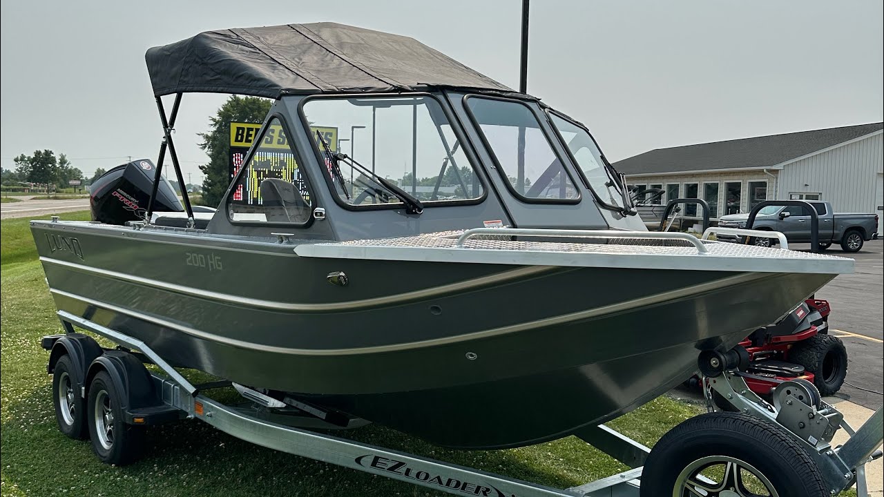 Обзор яхты Lund 200HG 2026 года.