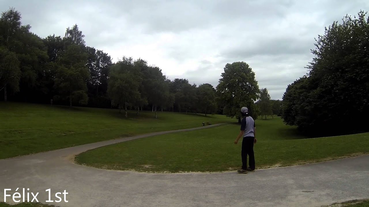 Disc Golf at La Vallée des Jardins - Caen, France