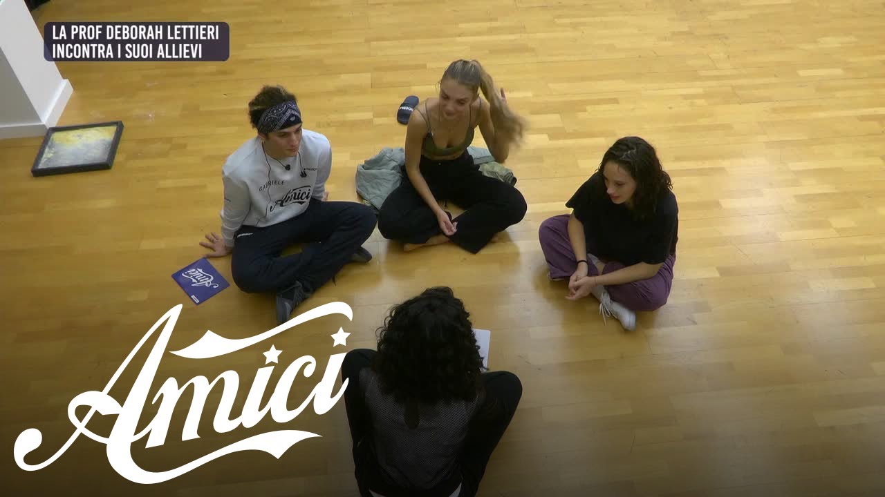 Amici 24 - Gabriele, Rebecca e Teodora incontrano la Prof Deborah Lettieri