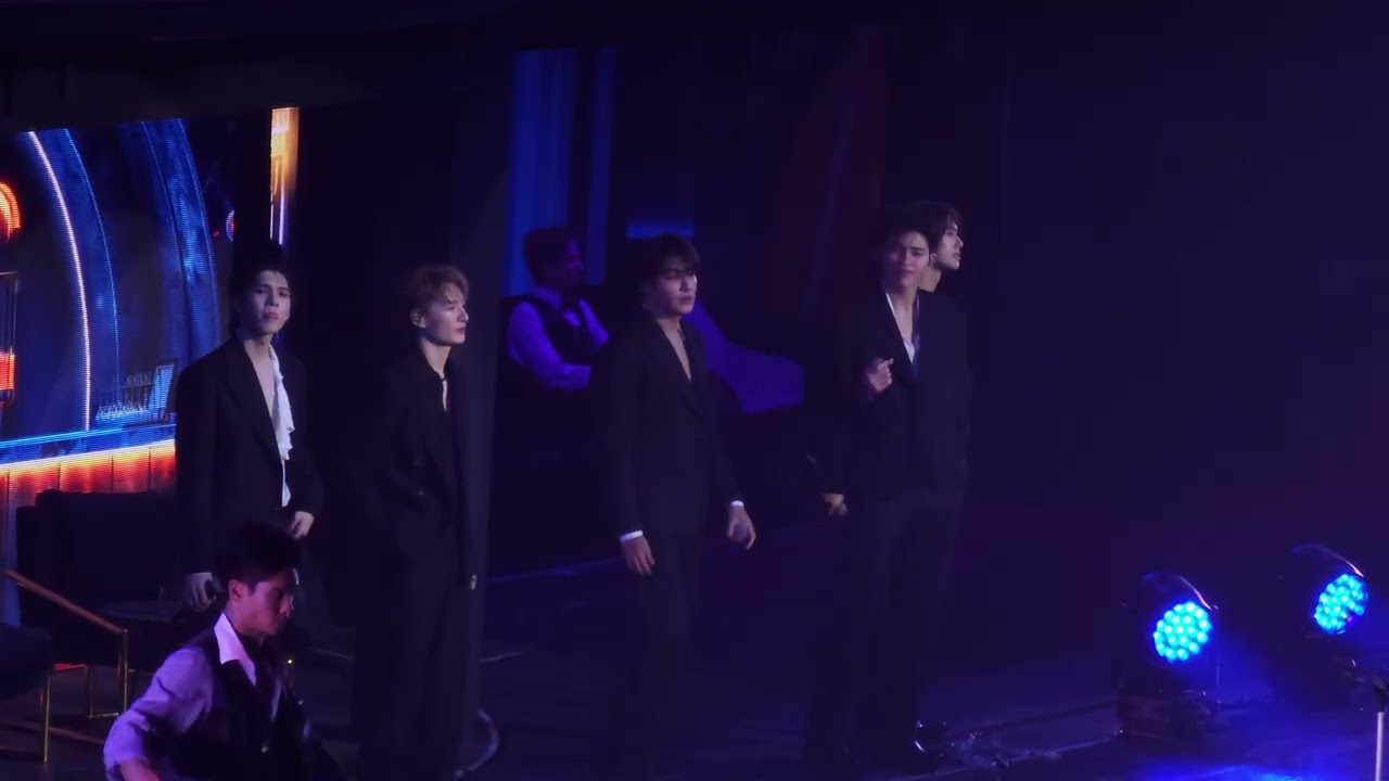 130226 เจ็บเมื่อไร (Call me) - Krist Pond Phuwin Joong Aou #RISERCONCERTD1
