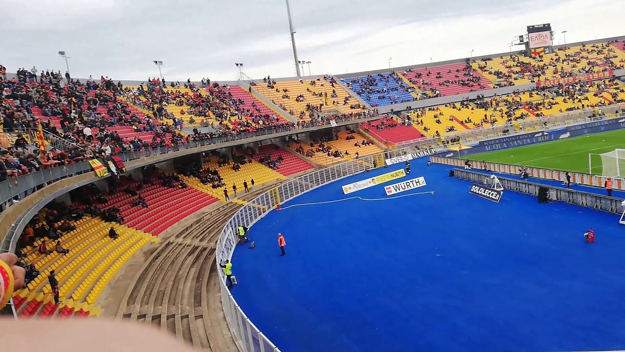Stadio via del mare