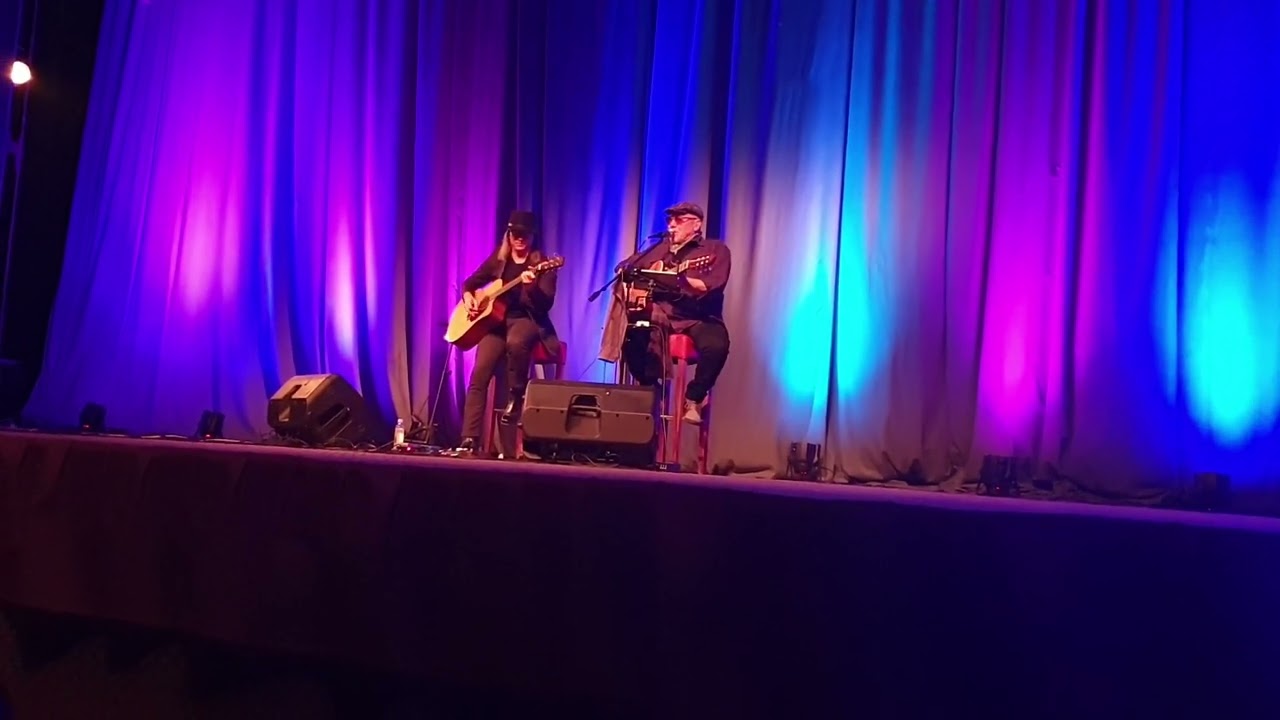Galija/Ne&scaron;o:STARE TRUBE(live)