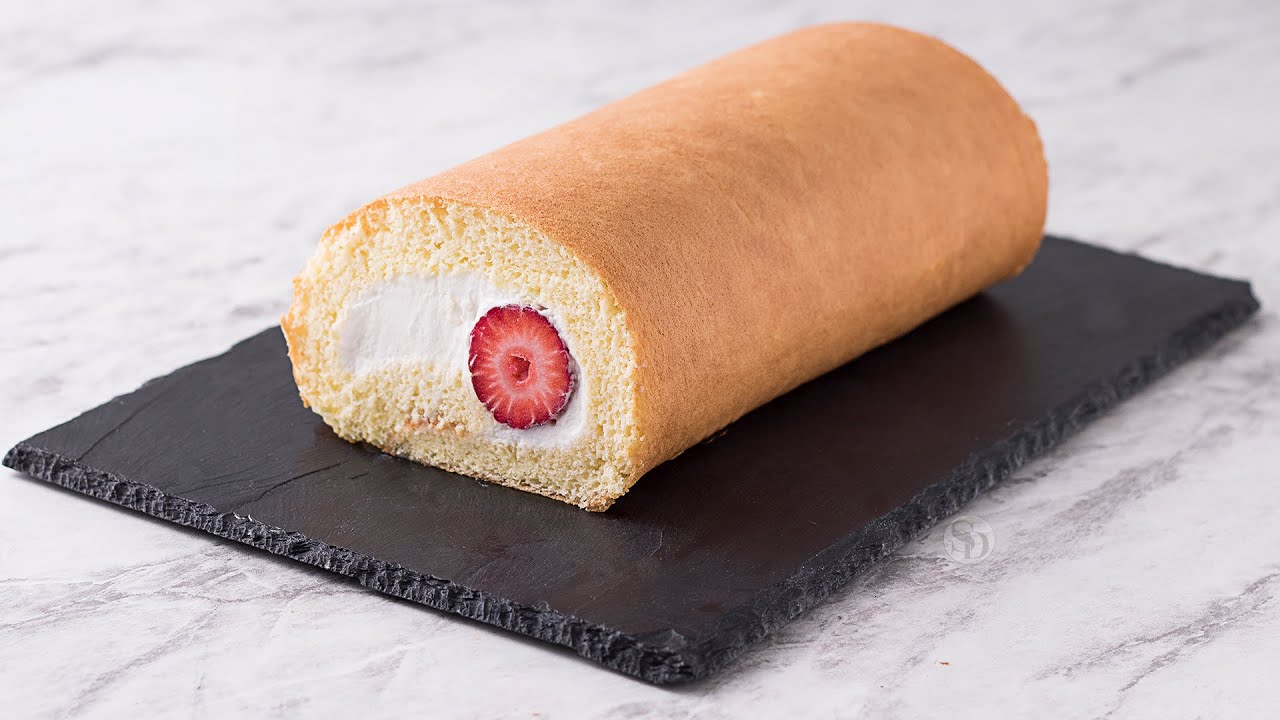 Rocambole de morango | Massa fofa que não quebra | Receita Sandra Dias