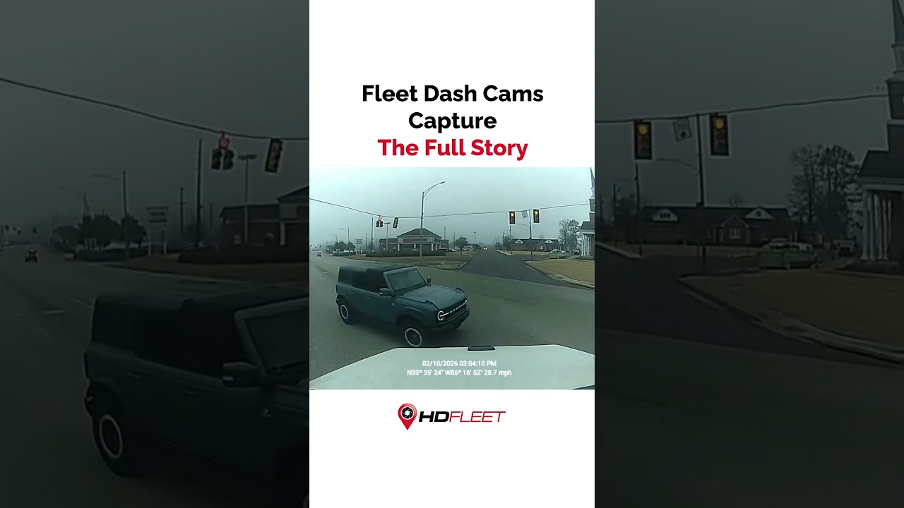 Red Light Intersection Accident (Dash Cam POV)