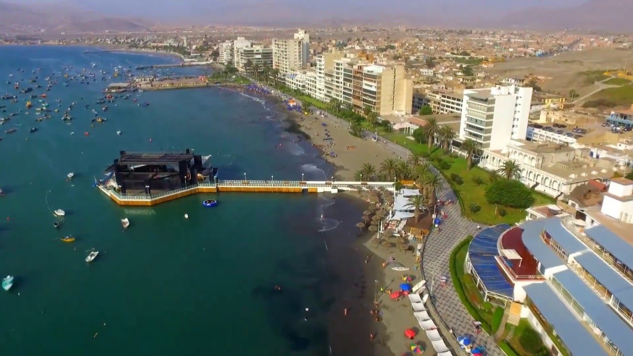 El balneario de Ancon - Per&uacute;