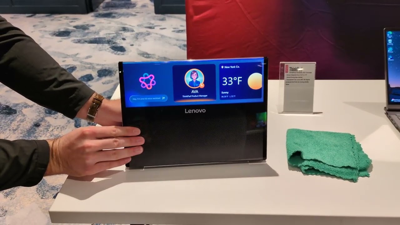 Lenovo ThinkPad Rollable XD Concept