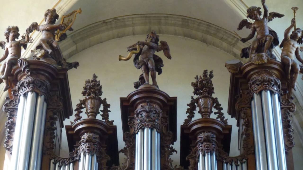Visite de l'église abbatiale de Mondaye