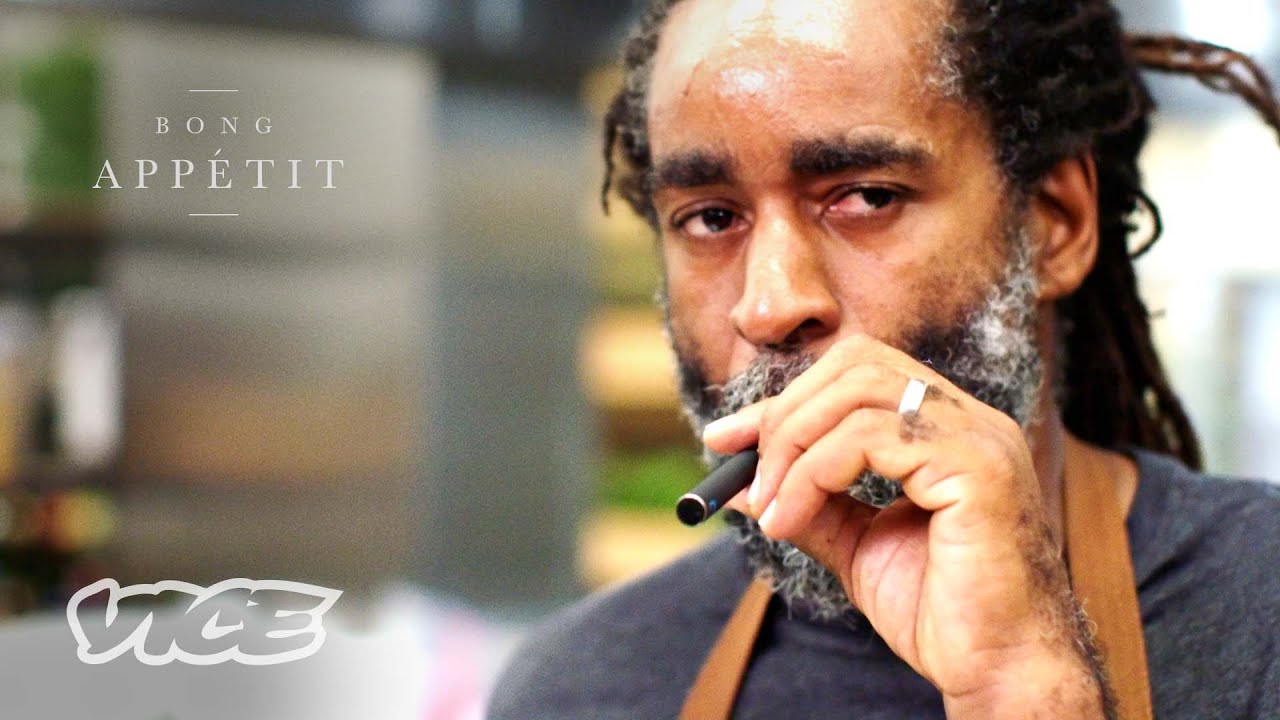 A Very Stoned Date Night (With Weed Cheesecake) | BONG APP&Eacute;TIT