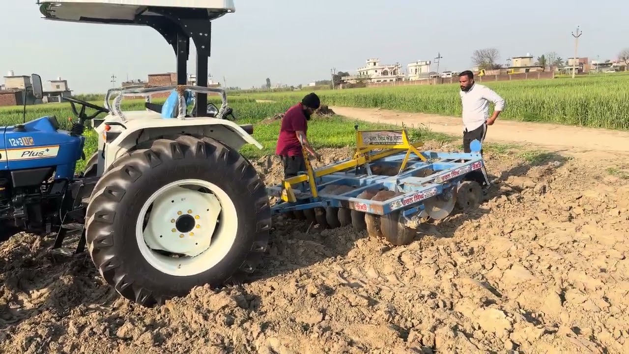 Nave tractor 🚜 da lavya jorr ! Karan nal ghume mall