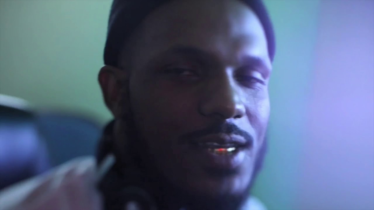 Siggs- Old Me (Prod. By Siggs)
