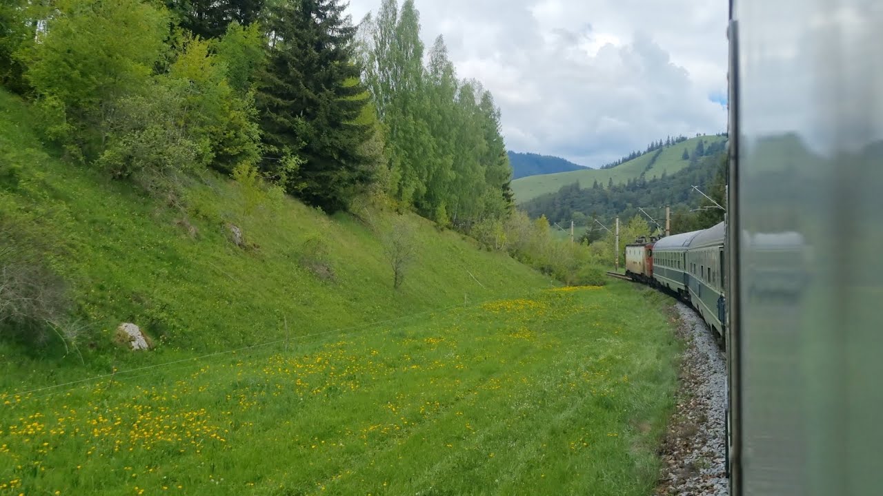 Sideview L501 Livezi Ciuc from IR1541 IAȘI-BRAȘOV [4K]