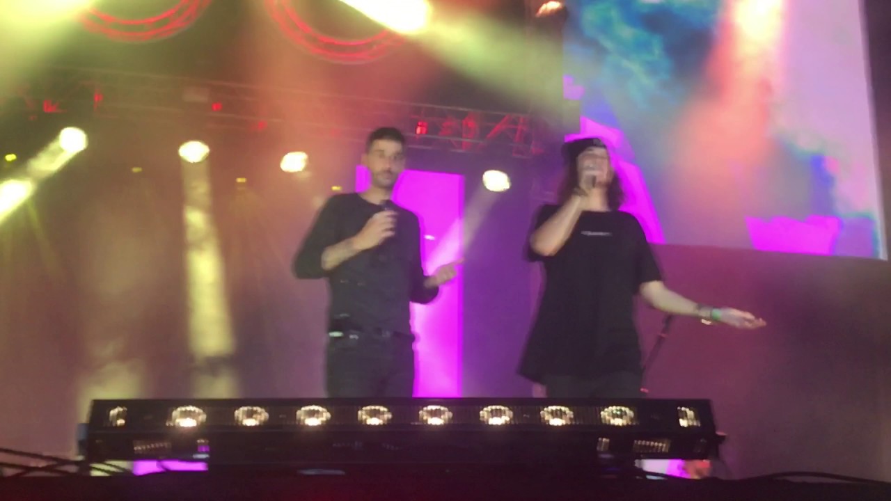 Melendi & Paul Alone, Concierto Barcelona 26/05/17, CAMINANDO POR LA VIDA