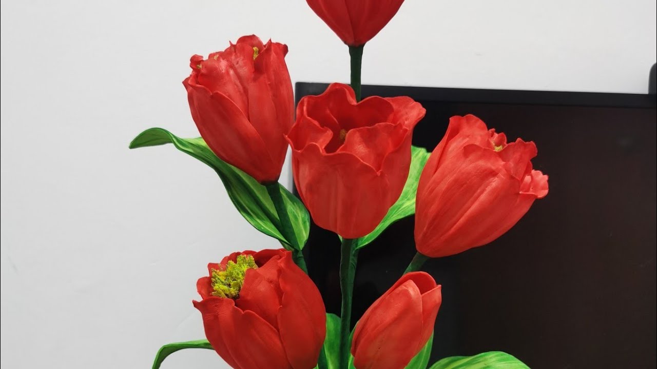 vamos fazer esse lindo arranjo de tulipa  muito fácil e fica fantástico