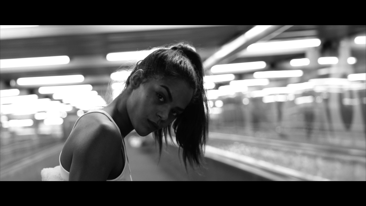 MXHXN - Toucha den (feat. Jamilla & SamBoii) [Officiell Video]