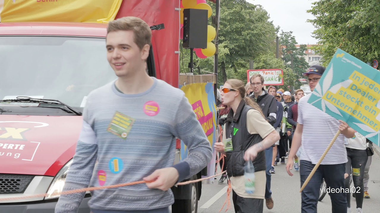 Hanfparade  Berlin 2017  - Demonstration für die Legalisierung von Cannabis
