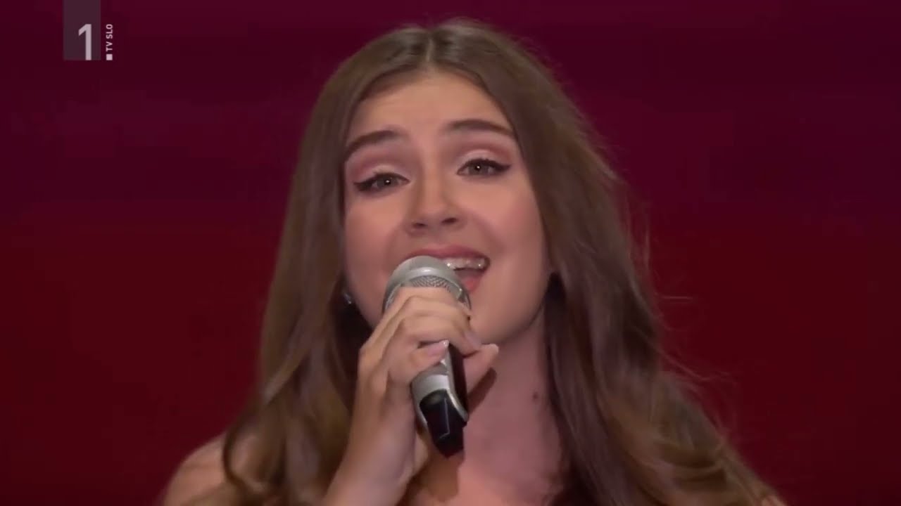 Sa&scaron;a Le&scaron;njek - Dekle iz zlate ladjice (Poletna noč 2021)