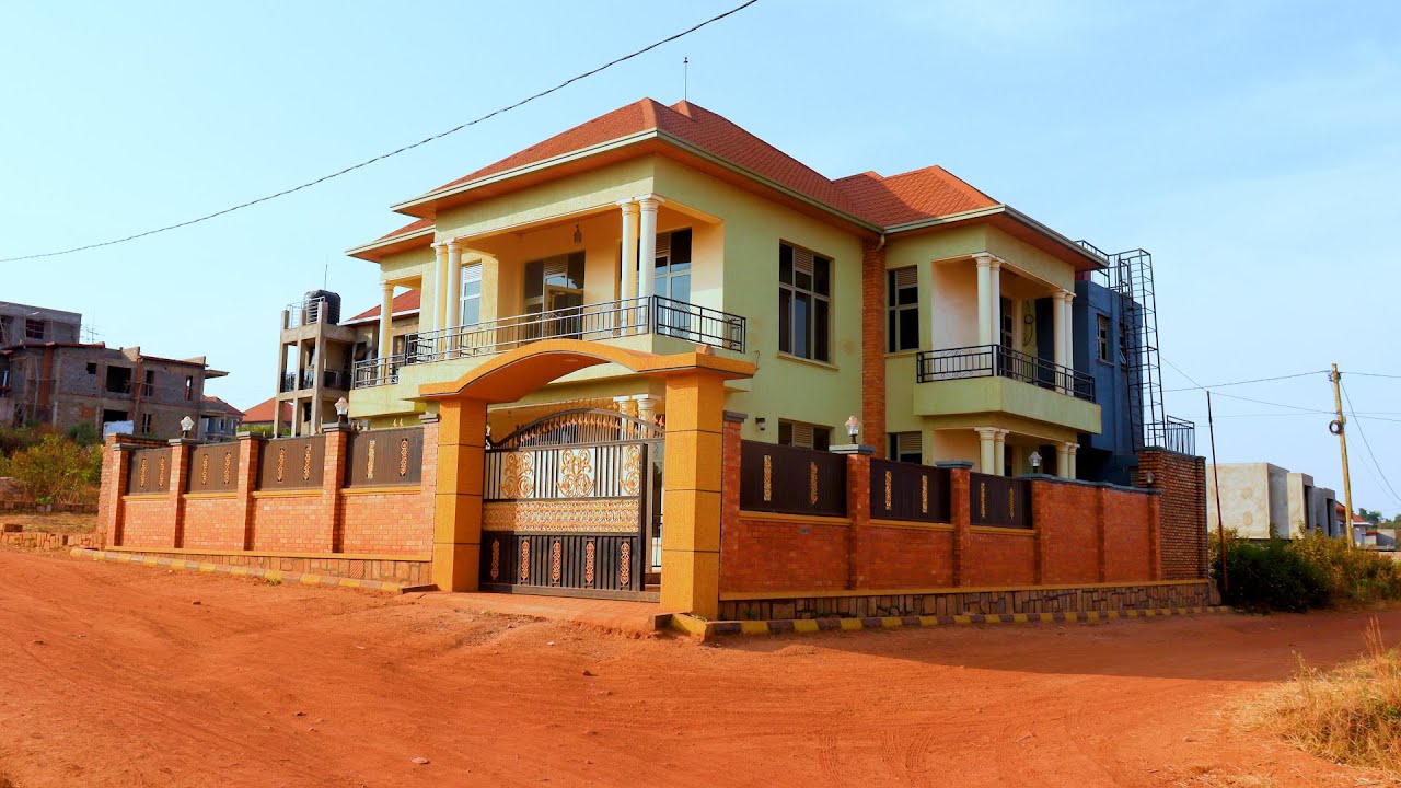 KIGALI - GAHANGA: Reba #INZU NZIZA Kandi Nini IGURISHWA | Ifite Ibyumba 6 iri Hafi y’ Umuhanda