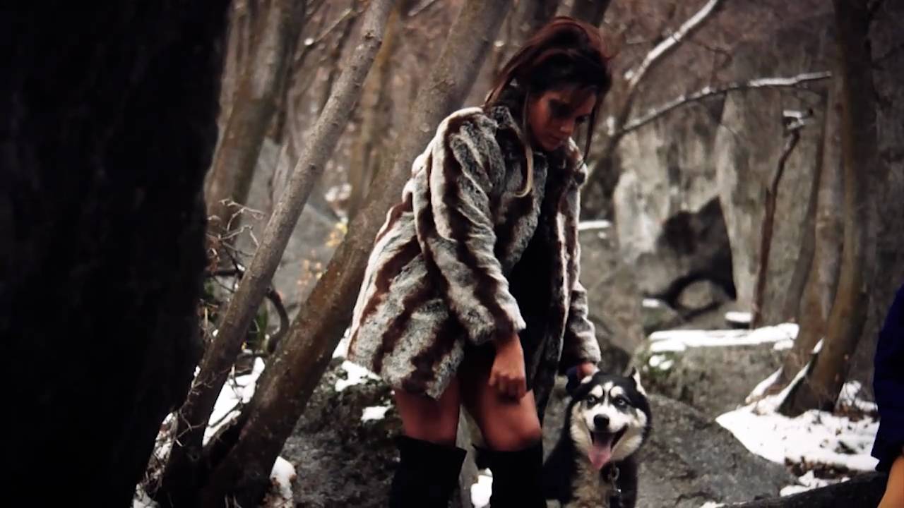 Wild Winter Fashion: A Strobist Tutorial