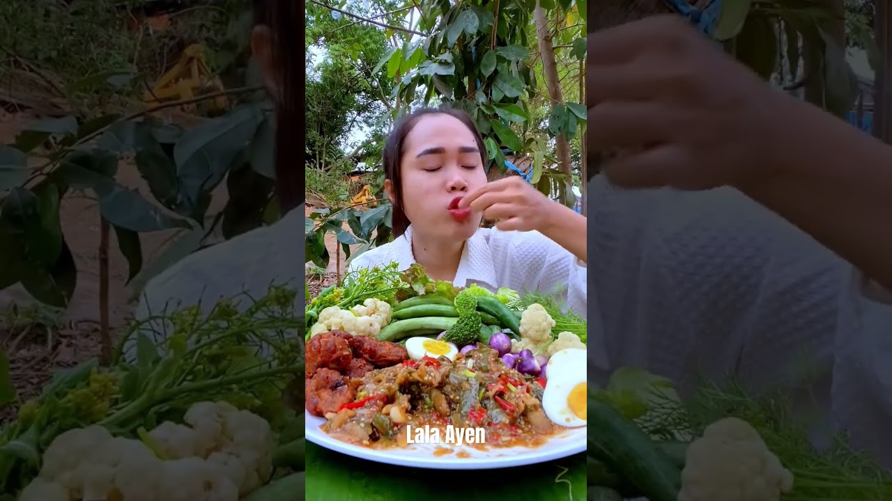 Mukbang yummy spicy Thai dish with fresh veggies #asmr #eatingchallenge #realeatingsound