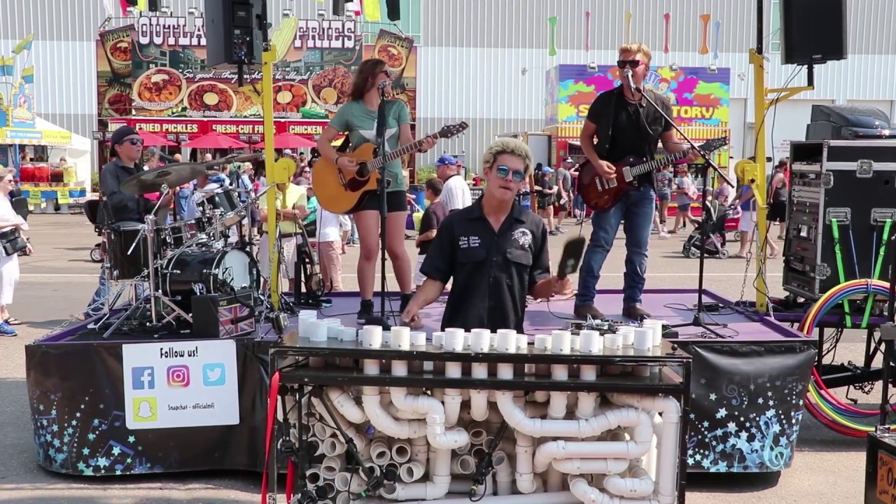 Cavin on Tubulum with Matt's Family Jam covering Sweet Home Alabama