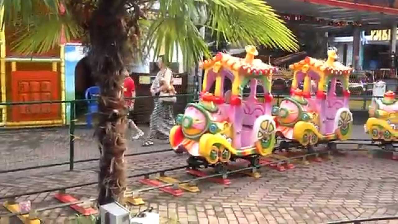 СОЧИ внуки в парке 