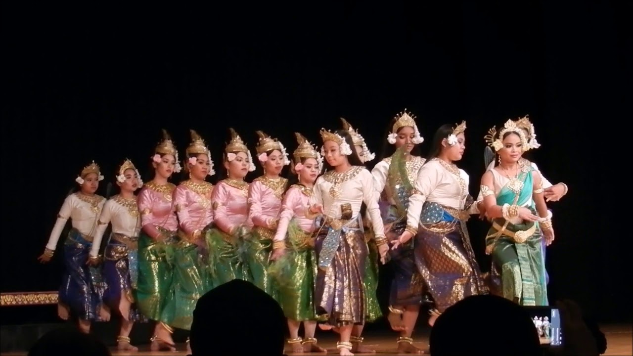 Preah Thoung and Neang Neak | Angkor Dance Troupe | Oct 21, 2017