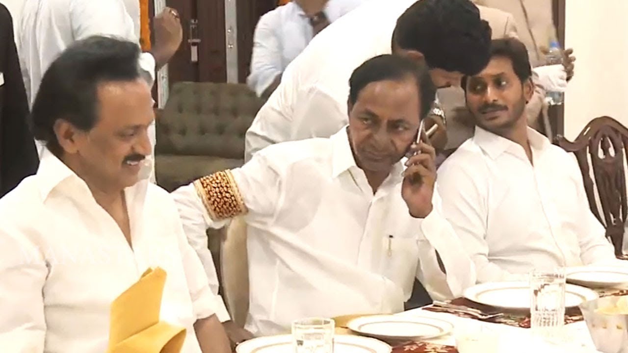 AP CM YS Jagan Arranges Lunch For Chief Guests Attended For CM Oath Swearing Ceremony | Manastars