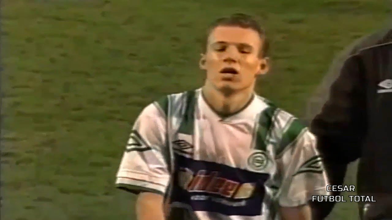 (16 Years Old) Arjen Robben vs Feyenoord - 17/12/2000