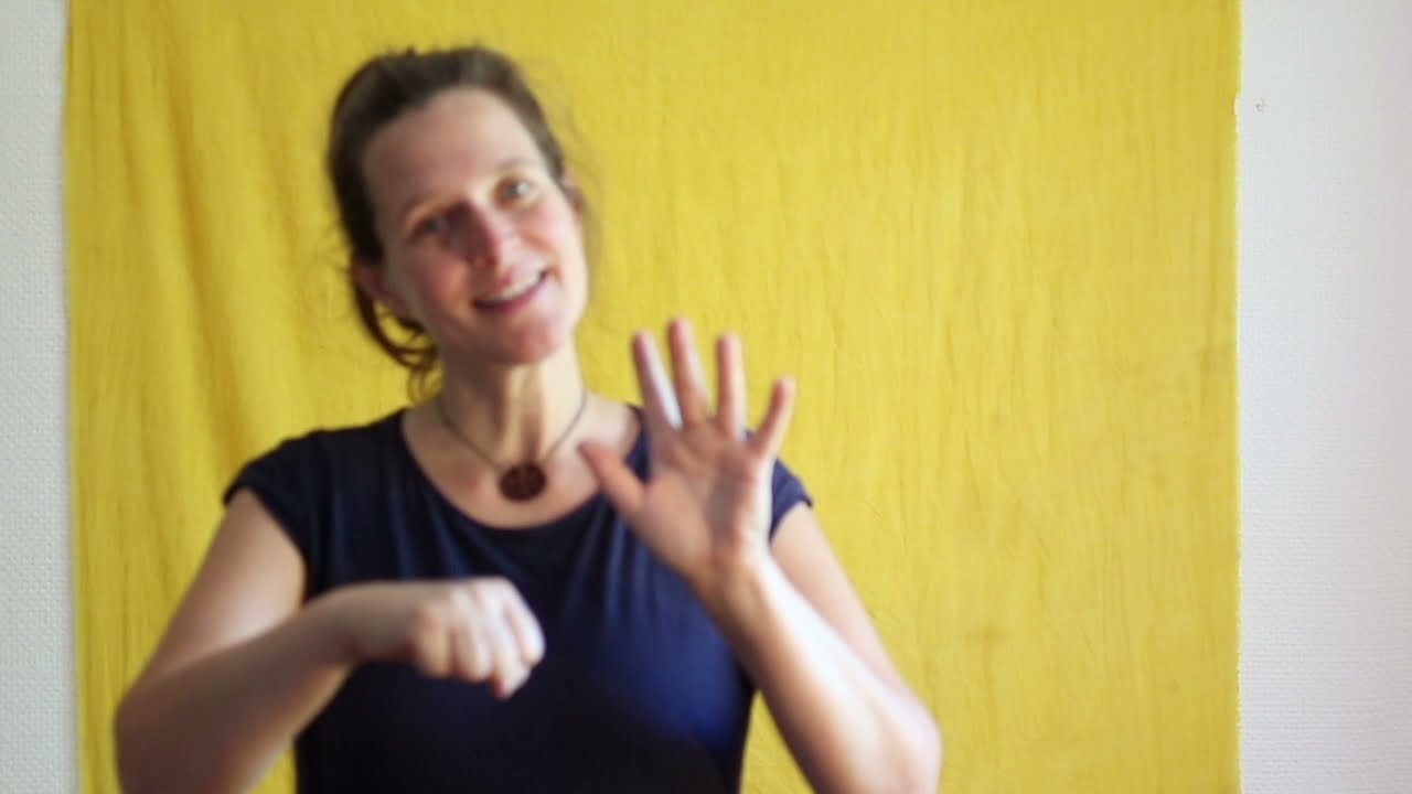 Fingerspiel: Fünf Finger und ein Apfel