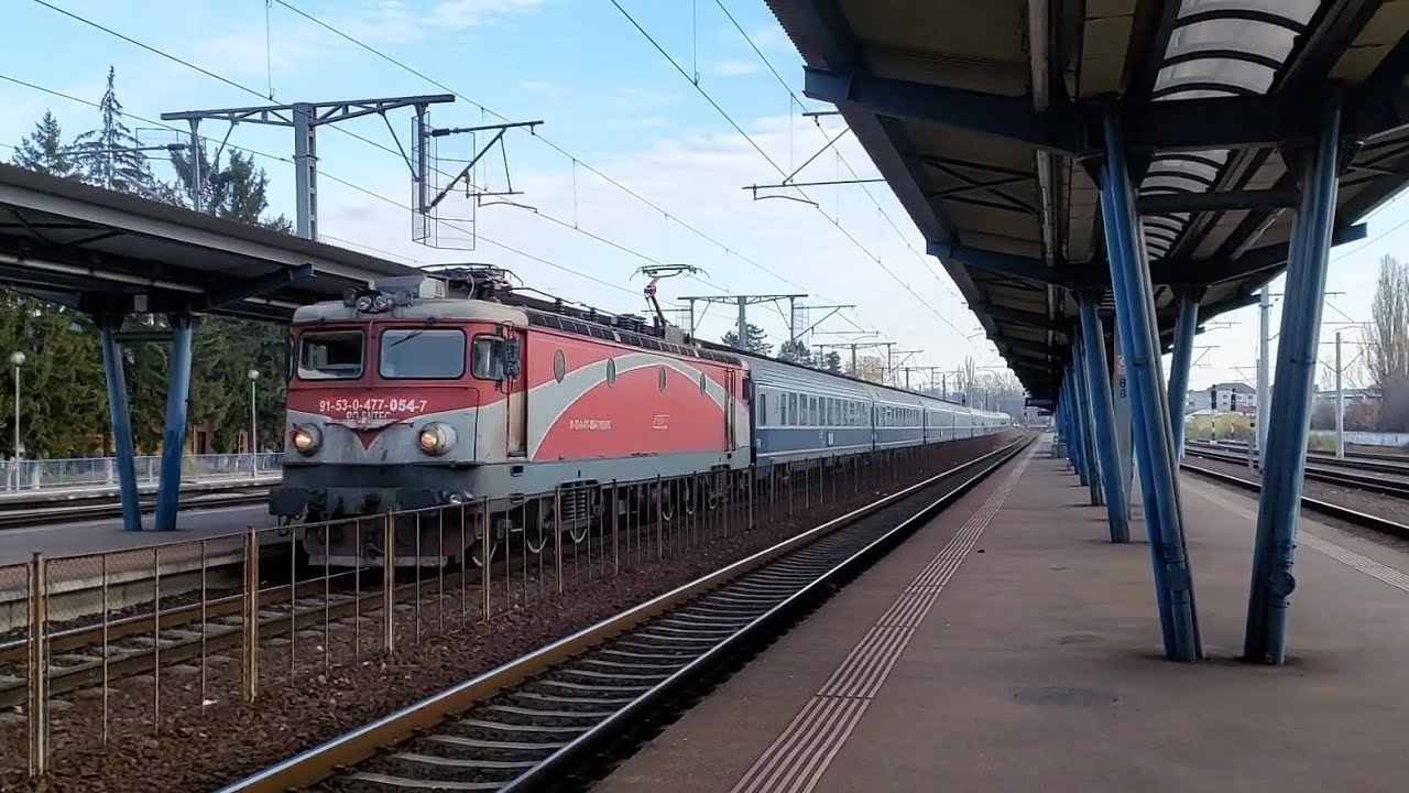 Activitate feroviară într-o după-amiază de toamnă în stația Câmpina - 19 noiembrie 2022