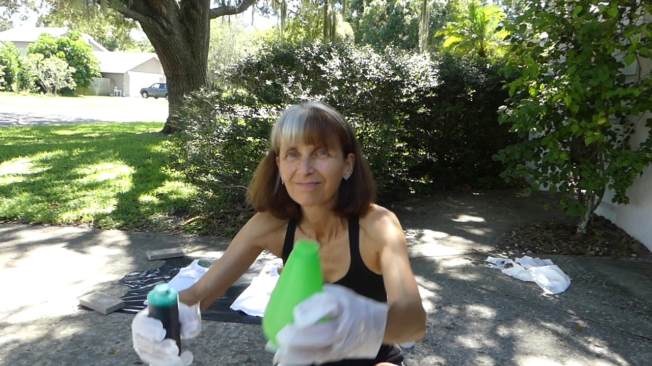 How To Spray Tie Dye a T-Shirt
