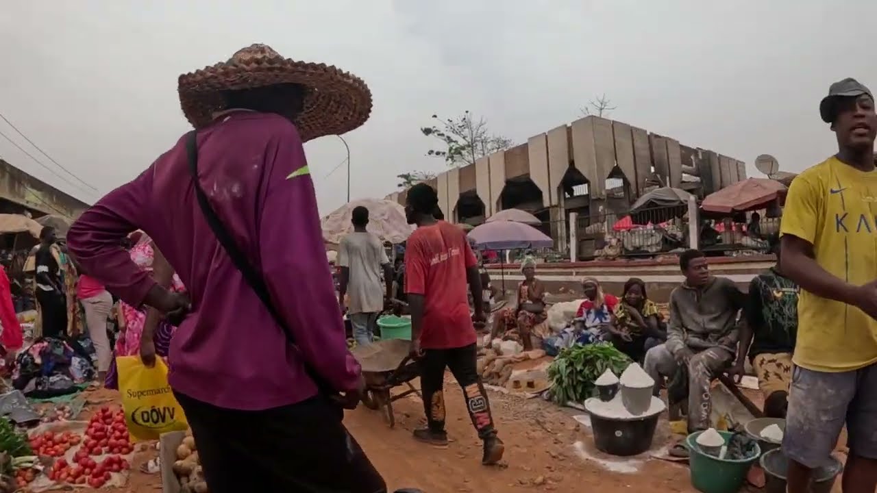 Marche Mfoundi of Yaounde, Cameroon