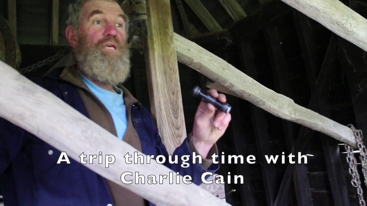 OLD ENGLISH FARMYARD TOUR - STEPPING BACK