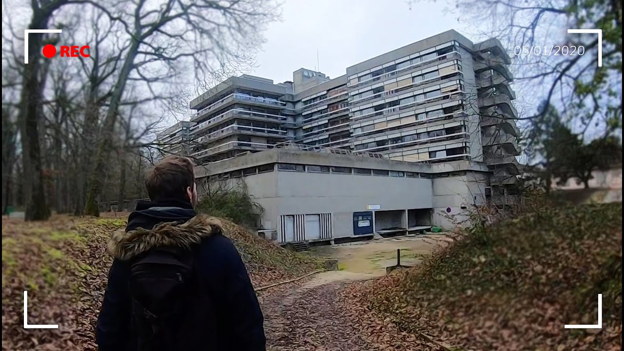 Infiltration dans les sous terrain d'un hôpital abandonnée ! ( Urbex )