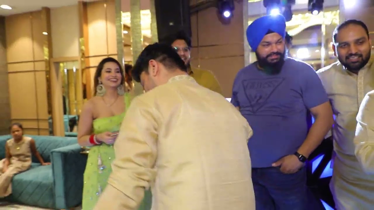 Yaaron ki Masti, Tera Yaar hu me..