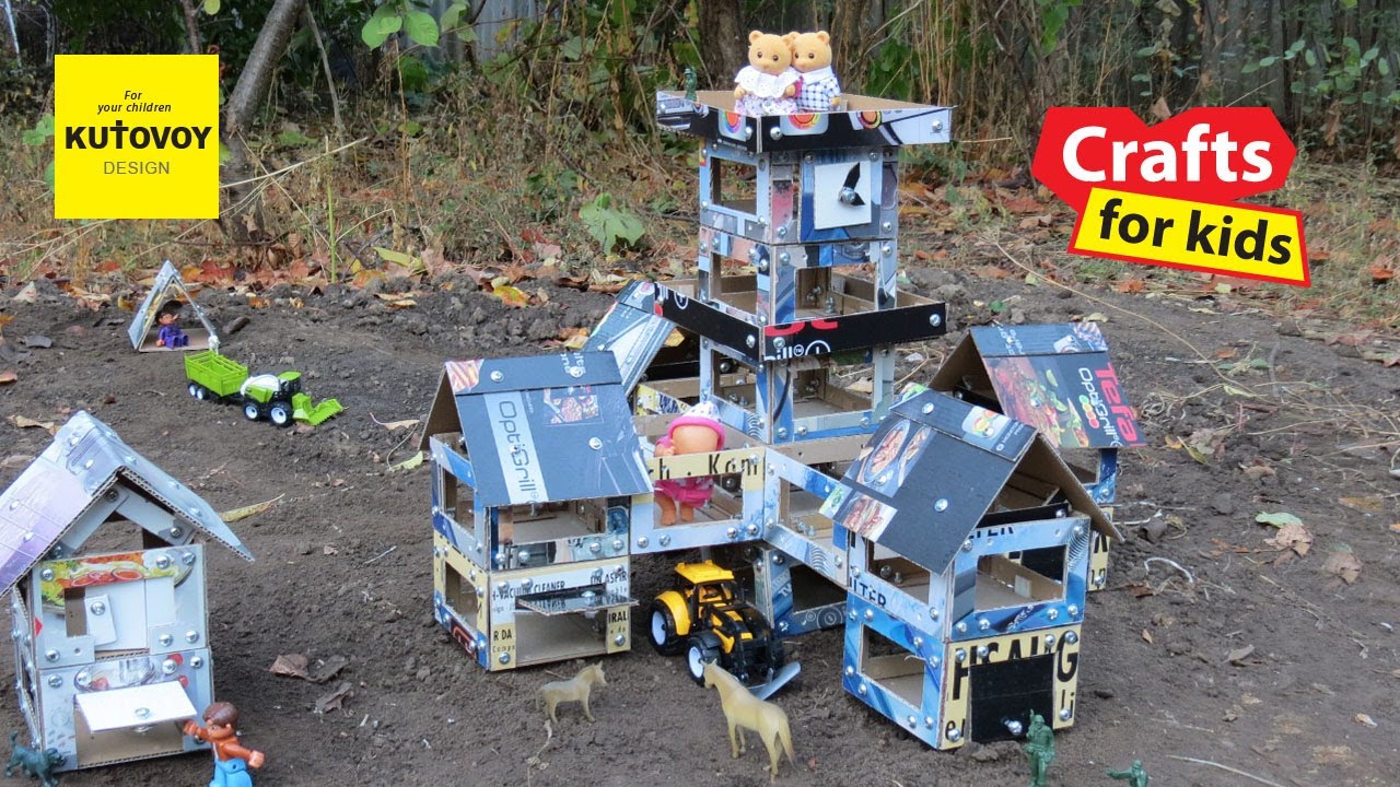 K1 - Collapsible toy multi-story house with clock, garages made from used corrugated cardboard