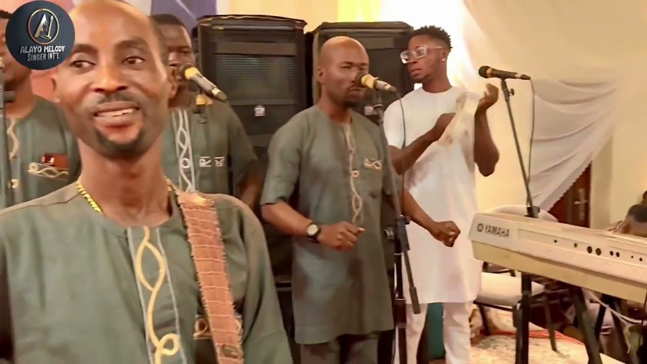Alayo Melody Singer at Final burial of Prophetess Josephine Aderonke Oserinde in Owo Ondo State..