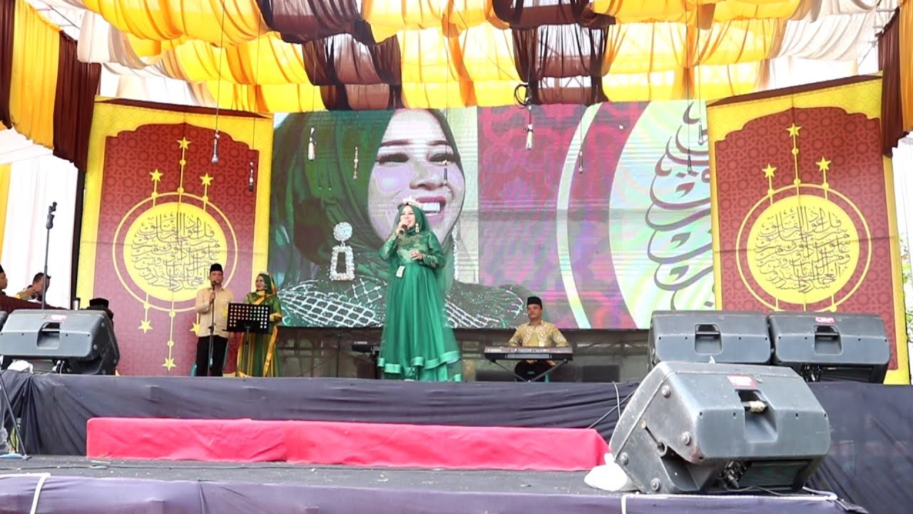 Bintang Vokalis  