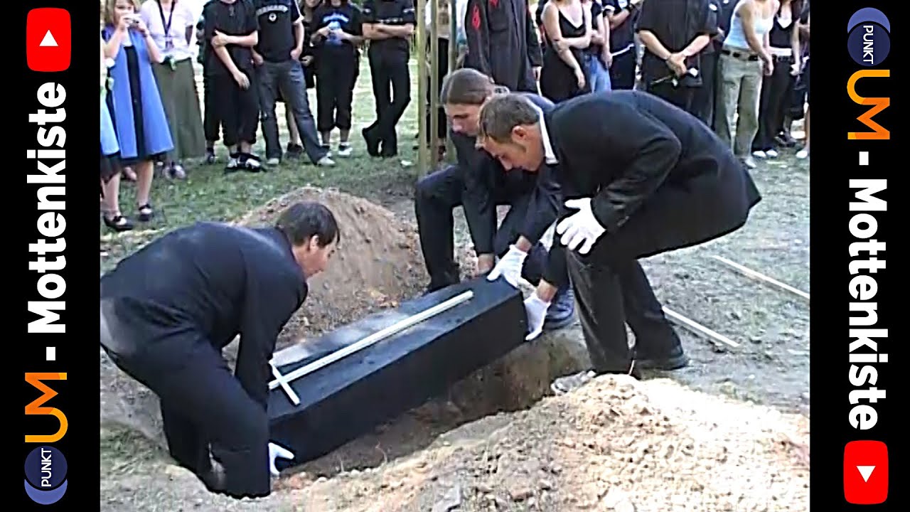 PUNKTum Mottenkiste: Benndorfer Sch&uuml;ler trauern um ihr Gymnasium (2006)
