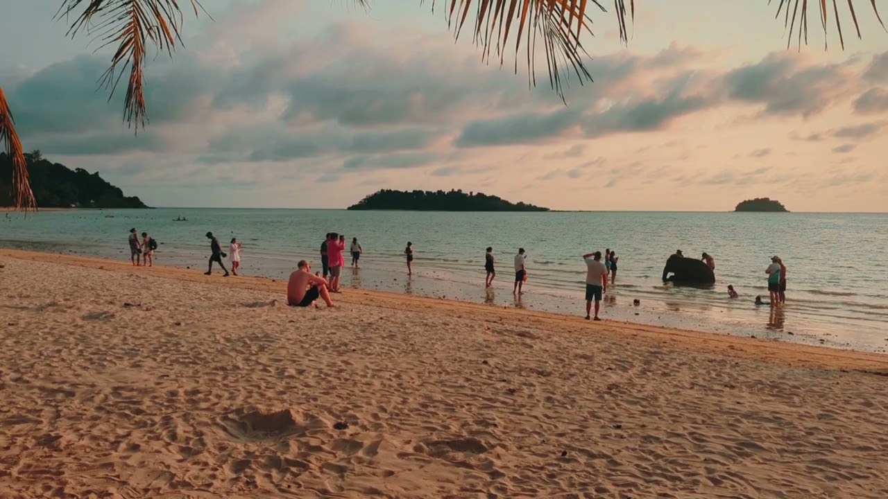 K.B.Resort. Kai Bae beach. Koh Chang. A day in March 2025 during the golden hour.