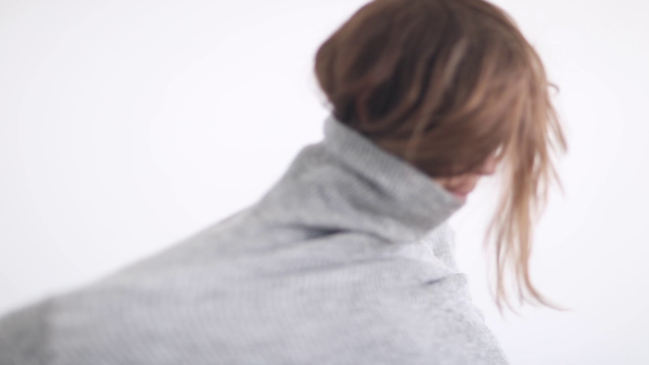 LAURIANNE *** AMOUREUSE (clip officiel)