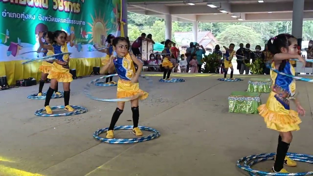 การประกวดแข่งขันฮูล่าฮูประดับปฐมวัยโรงเรียนเทศบาลคลองท่อมใต้