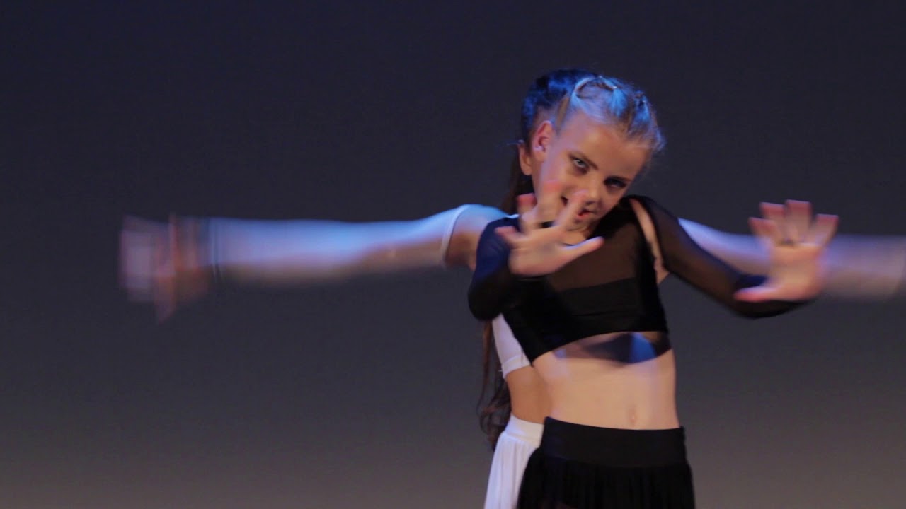 Royal Dance Academy - Contemporary Dance
