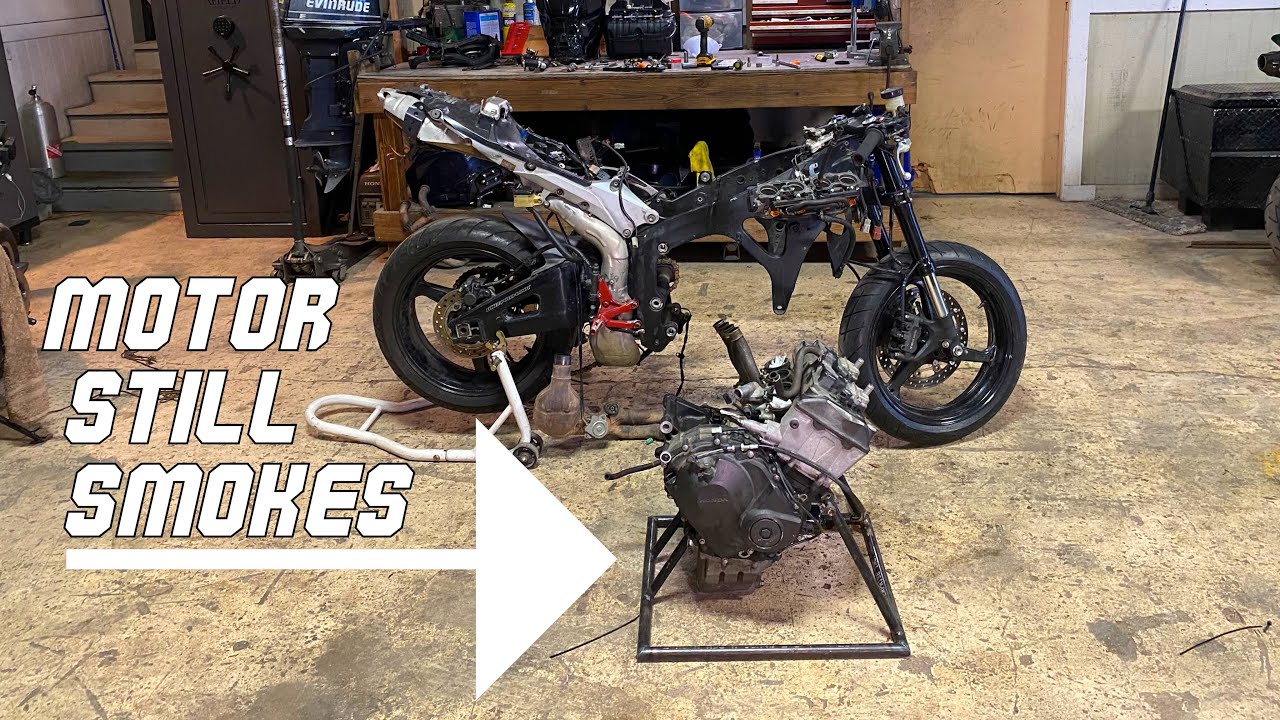 $200 CBR600rr Wrecked Bike Rebuild (PT. 5 Motor install)