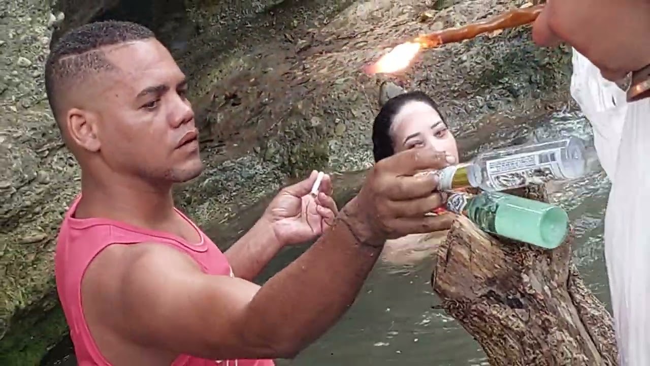 Ya Llego La Reyna Anacaona - Fiesta De Palo En San De La Maguana